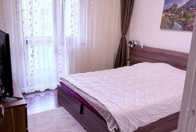 Apartament cu 3 camere decomandat în Crângași - 18