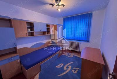 Vand 3 Camere Decomandat zona Lunca - 6