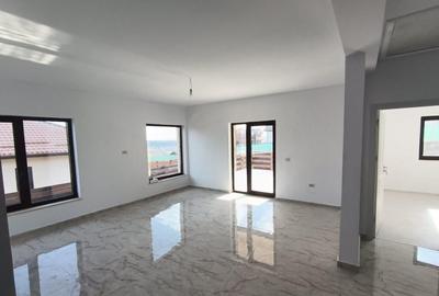 CASA SINGLE DEOSEBITA 4 CAMERE,VALEA LUPULUI ,IASI - 12