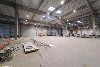 Spațiu comercial, de 1,300 mp, în Luna - 6