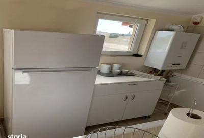 Apartament cu 2 camere semidecomandat, mobilat în Complex Studențesc - 2