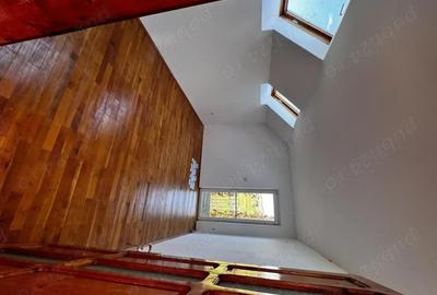 Casă cu 6 camere în Păuliș - 12