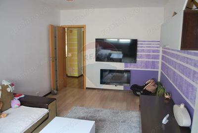 Apartament cu 2 camere decomandat în Vitrometan - 8