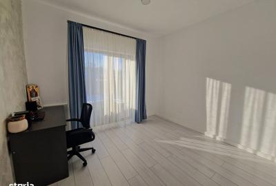 Casă cu 4 camere cu Canalizare în Valea Ursului - 10