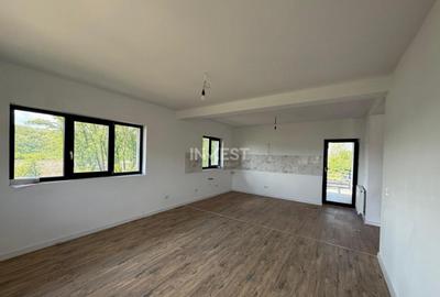 Duplex cu 4 camere in Valea Adanca - 3