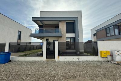 Casa individuala - 150 mp utili - 5 camere - 3 bai - 2