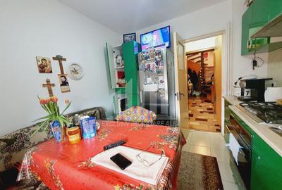 Apartament cu 4 camere decomandat, mobilat în Cetate - 3