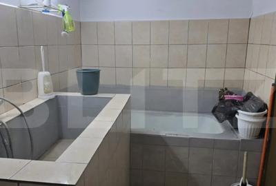 Casă cu 6 camere cu Teren 444 Mp în Nord - 5