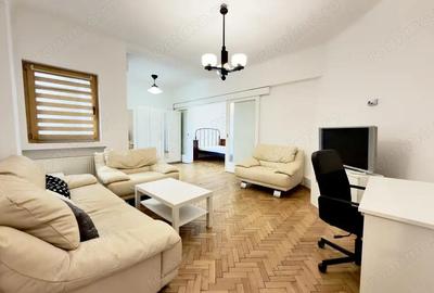 Apartament cu 2 camere nedecomandat, mobilat în P-ța Universității