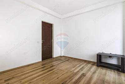 Apartament spa?ios cu 5 camere de vanzare I Comision 0% - 7