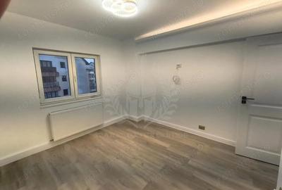 Apartament cu 2 camere decomandat în 9 Mai - 10