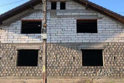 Casă cu 4 camere în Brădet - 7