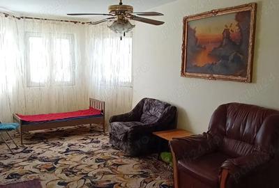 Casă cu Teren 922 Mp în Plosca - 2