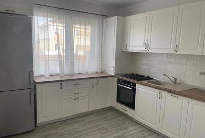 Casă cu 3 camere cu Teren 300 Mp în Moșnița Veche - 2