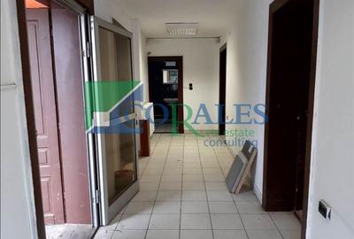 Casă individuală cu 4 camere cu Canalizare în Girocului - 4