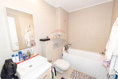 Vanzare apartament cu 3 camere mobilat si utilat ansamblu Cosmopolis - 9