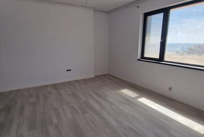 Faleza Nord apartament cu 3 camere, vedere la mare. - 3