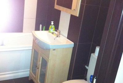 Apartament cu 2 camere decomandat în 9 Mai - 3