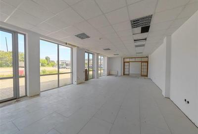 Spațiu comercial, de 131 mp, în Păcii - 8