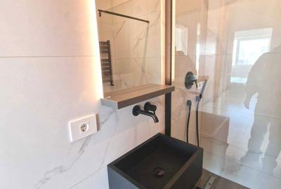 Apartament cu 3 camere decomandat în Exterior Vest - 7