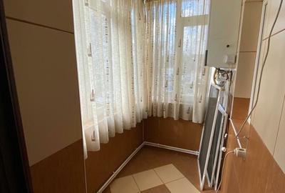 Apartament cu 3 camere decomandat în Micro 17 - 16
