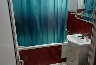 Inchiriez camera intr-un apartament cu 2 camere - 5