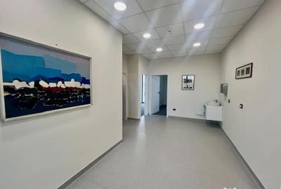 Spațiu comercial, de 146 mp, în Semicentral - 7