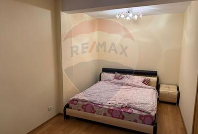 VANZARE Apartament cu 3 camere in zona Voluntari - 2