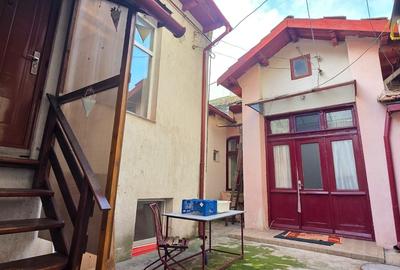 CENTRU 2 CORPURI DE CASA DIN CARAMIDA 5 CAMERE 2 BAI 2 BUCATARII UTILITATI, GAZE - 2