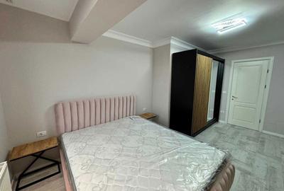 Apartament cu 3 camere decomandat în Barați - 2