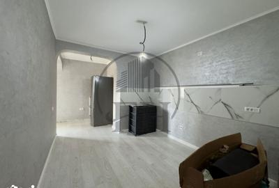 Casă cu 4 camere cu Teren 2561 Mp în Cobadin - 2