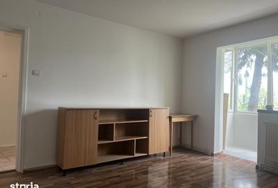Apartament cu 2 camere semidecomandat în Centrul Civic - 1