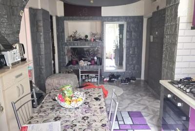 Apartament cu 2 camere decomandat în Central - 16