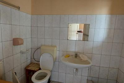 De vanzare casa singur in curte , zona Libertatii - 4