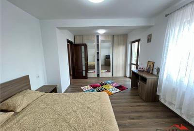 Casă cu 3 camere cu Teren 377 Mp în Est - 9