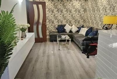 Apartament cu 3 camere decomandat în Gorjului - 16