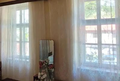 Casă cu 3 camere cu Teren 300 Mp în Central - 5