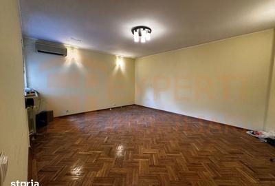 Casă cu 8 camere cu Canalizare în 13 Septembrie - 8