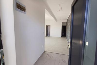 Casa cu 4 camere, 2 bai, beci spatios si 400 mp teren - 16