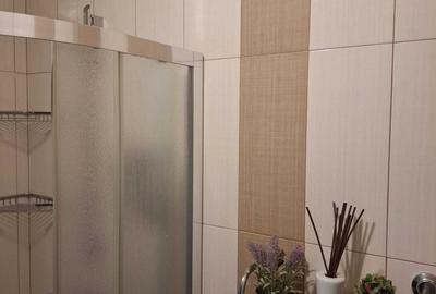 Apartament cu 2 camere decomandat în Pârneava - 2
