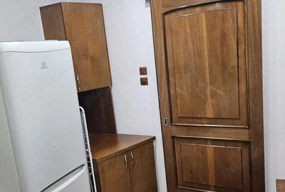 Garsonieră decomandată în Victoriei - 10