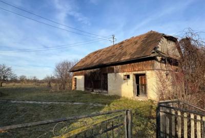 Casă cu 3 camere cu Teren 2500 Mp în Șindrești - 11