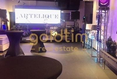 NOU/ STRADAL/VITRINA/3 LOCURI DE PARCARE/ PRETABIL RESTAURANT, SHOW ROOM, ETC NOU/ STRADAL/VITRINA/3 LOCURI DE PARCARE/ PRETABIL RESTAURANT, SHOW ROOM, ETC - 4