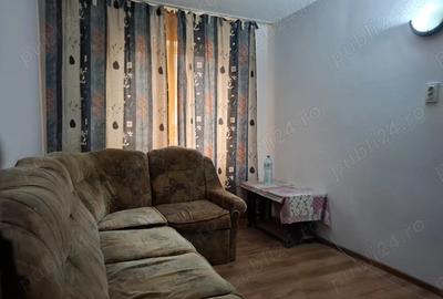 Garsonieră decomandată în Podgoria - 1