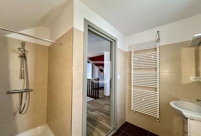 Casă cu 5 camere cu Teren 576 Mp în Periferie - 23