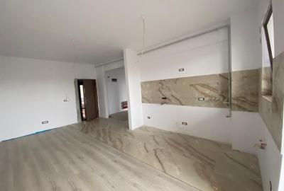 Giroc-ESO | 3 Camere | Curte proprie | Bloc cu Lift - 2