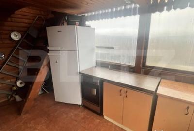 Casă cu 2 camere cu Teren 500 Mp în Acățari - 1