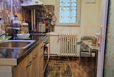 Apartament cu 3 camere decomandat, mobilat în Tomis Nord