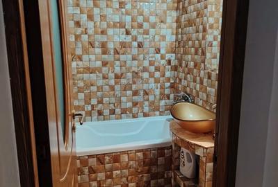 Apartament cu 3 camere decomandat în Alexandru cel Bun - 4