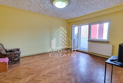 Apartament 4 camere, decomandat, etaj intermediar, Calea Lipovei - 4